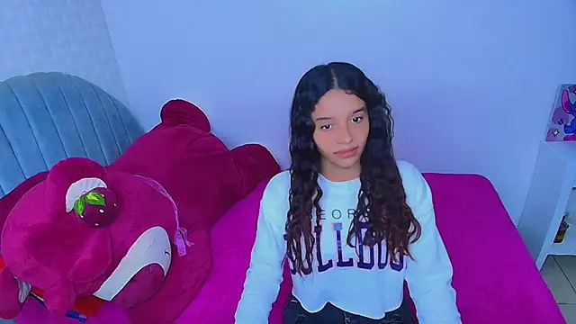 Snapshot of charlotte_0309 chatting on April 10, 2026, 2:02 pm charlotte 0309 online show from April 10, 2026, 2:02 pm