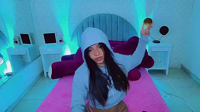 Snapshot of charlotte_0309 chatting on February 13, 2026, 5:07 am charlotte 0309 online show from February 13, 2026, 5:07 am