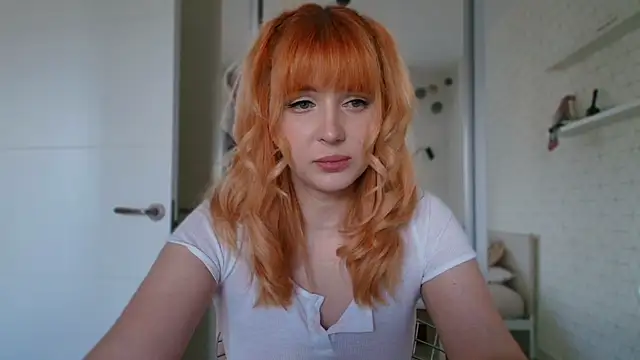Snapshot of Kotis_Foxy chatting on July 24, 2026, 2:35 pm Kotis Foxy online show from July 24, 2026, 2:35 pm