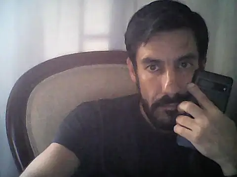 Snapshot of elkike1980 chatting on June 26, 2026, 2:56 pm elkike1980 online show from June 26, 2026, 2:56 pm