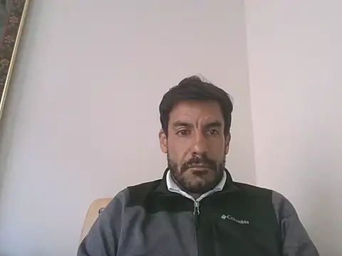 Snapshot of elkike1980 chatting on May 20, 2026, 1:52 pm elkike1980 online show from May 20, 2026, 1:52 pm