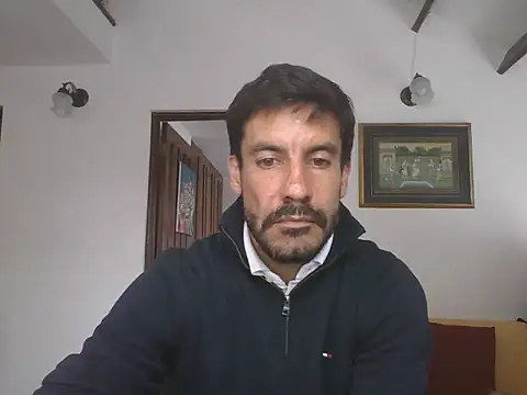 Snapshot of elkike1980 chatting on May 19, 2026, 4:25 pm elkike1980 online show from May 19, 2026, 4:25 pm