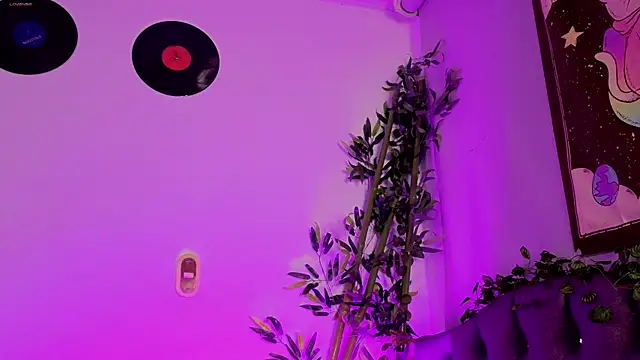 Nyx nayla online show from January 15, 2026, 7:01 am