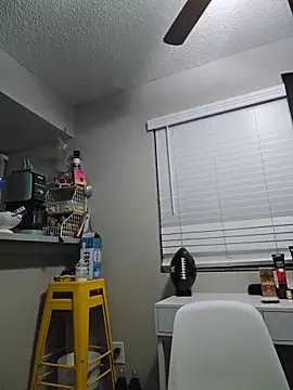 Snapshot of DevilDahm chatting on February 4, 2026, 5:46 am DevilDahm online show from February 4, 2026, 5:46 am