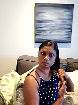 Snapshot of Sensual_indian7 chatting on February 13, 2025, 2:31 pm Sensual indian7 online show from February 13, 2025, 2:31 pm