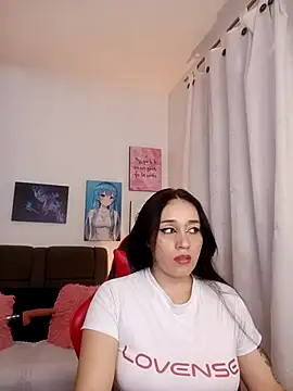 Snapshot of yeliana_sexxy chatting on February 5, 2026, 10:38 pm yeliana sexxy online show from February 5, 2026, 10:38 pm