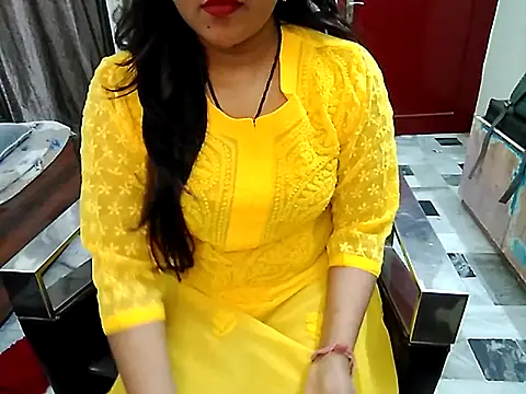 Snapshot of aarushi_sharmaa chatting on September 12, 2025, 3:34 pm aarushi sharmaa online show from September 12, 2025, 3:34 pm