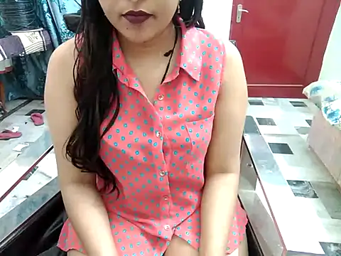 Snapshot of aarushi_sharmaa chatting on March 18, 2025, 12:08 am aarushi sharmaa online show from March 18, 2025, 12:08 am