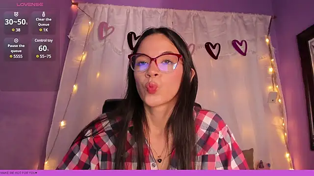 Snapshot of DalilaMassu chatting on February 18, 2025, 3:52 pm DalilaMassu online show from February 18, 2025, 3:52 pm