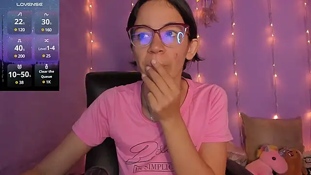 Snapshot of DalilaMassu chatting on January 14, 2025, 12:24 pm DalilaMassu online show from January 14, 2025, 12:24 pm