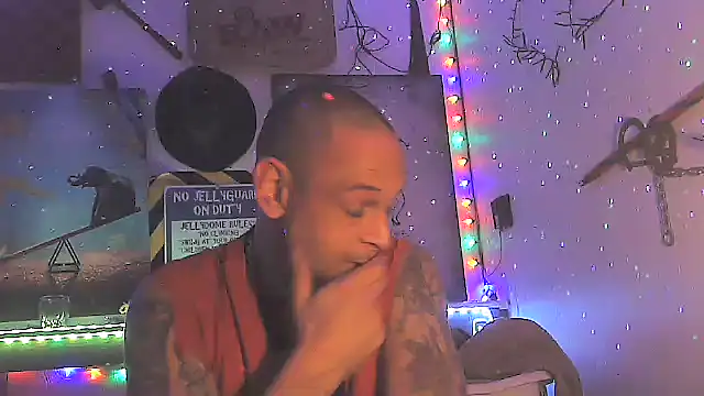 Buffshagswell online show from October 13, 2025, 3:13 pm