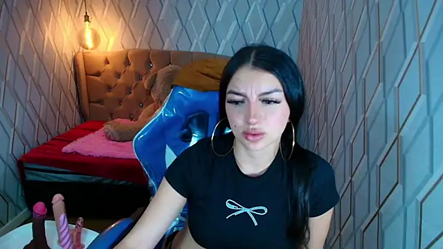 Angelchristix online show from May 14, 2026, 2:03 pm