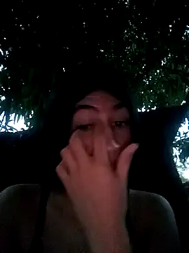 Julix A online show from January 12, 2025, 11:04 pm