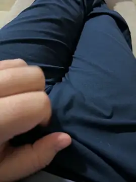 reelciii21 online show from December 3, 2025, 5:34 pm