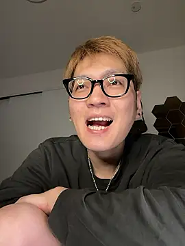 kensnb online show from November 27, 2025, 8:09 pm