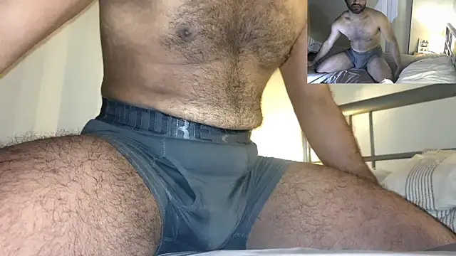 Snapshot of shadthebiguy chatting on February 17, 2025, 6:42 am shadthebiguy online show from February 17, 2025, 6:42 am