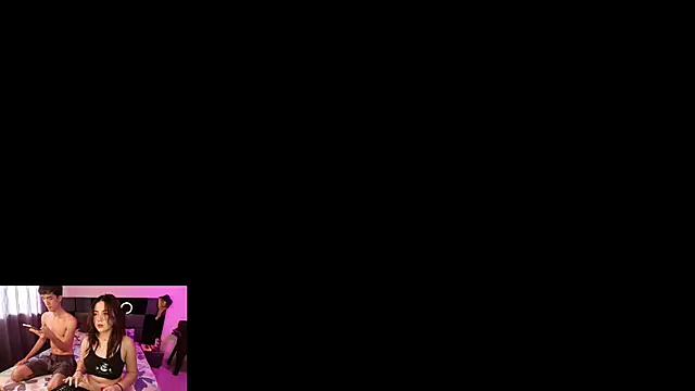 Snapshot of Ladyandthetramp7 chatting on March 11, 2026, 8:36 pm Ladyandthetramp7 online show from March 11, 2026, 8:36 pm