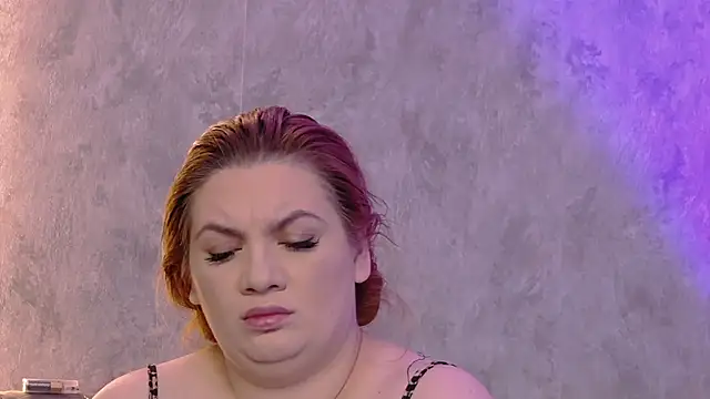 Snapshot of MelanieBrownn chatting on May 14, 2026, 4:42 am MelanieBrownn online show from May 14, 2026, 4:42 am