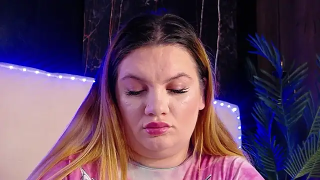 MelanieBrownn online show from March 24, 2026, 6:02 am