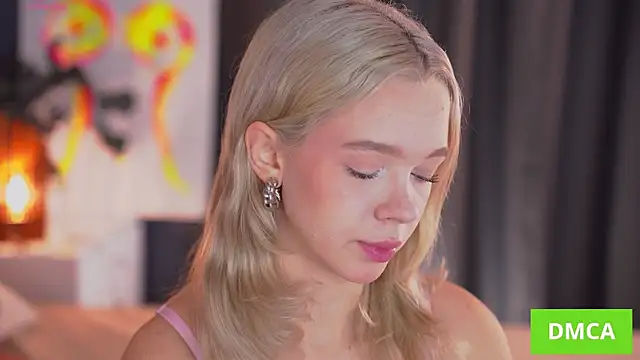  AlinaBailey online show from October 21, 2025, 8:47 am