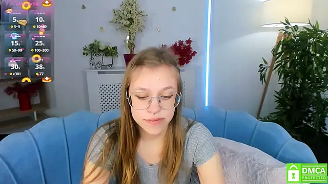 LayriantaVee online show from February 25, 2025, 1:21 pm