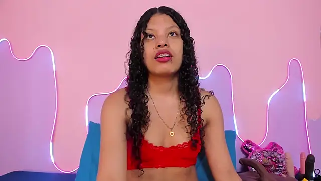 Mingie Rouse online show from May 13, 2026, 3:02 am