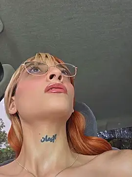 Snapshot of Dani_pegin chatting on April 12, 2026, 5:38 pm Dani pegin online show from April 12, 2026, 5:38 pm