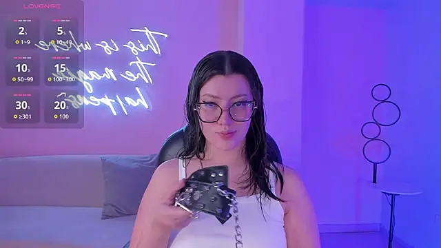 AmberFarrell online show from June 20, 2026, 8:14 pm