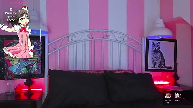 Liah Grey8 online show from November 24, 2025, 9:37 pm