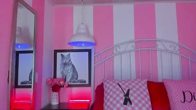 Snapshot of Liah_Grey8 chatting on February 4, 2026, 9:10 pm Liah Grey8 online show from February 4, 2026, 9:10 pm