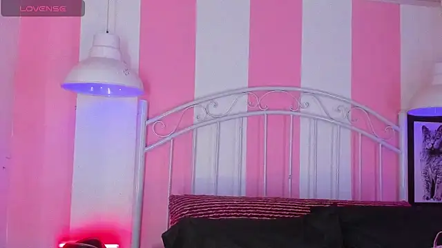 Liah Grey8 online show from November 14, 2025, 8:56 pm