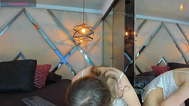 Snapshot of Liah_Grey8 chatting on February 23, 2026, 9:26 pm Liah Grey8 online show from February 23, 2026, 9:26 pm