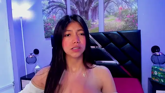 KimberlyVillaLobos online show from January 6, 2026, 11:36 am