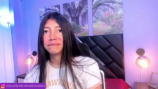 Snapshot of KimberlyVillaLobos chatting on March 7, 2025, 11:51 am KimberlyVillaLobos online show from March 7, 2025, 11:51 am