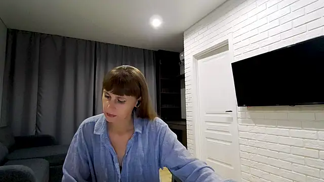 Snapshot of Daniella_Lorente chatting on July 5, 2026, 7:32 pm Daniella Lorente online show from July 5, 2026, 7:32 pm