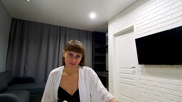 Snapshot of Daniella_Lorente chatting on July 15, 2026, 10:28 pm Daniella Lorente online show from July 15, 2026, 10:28 pm