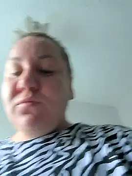 Snapshot of Anna_Curvy chatting on June 29, 2026, 11:59 pm Anna Curvy online show from June 29, 2026, 11:59 pm