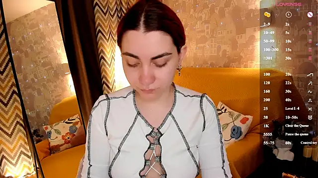 Snapshot of hannacheekss_ chatting on July 7, 2026, 2:14 am hannacheekss online show from July 7, 2026, 2:14 am