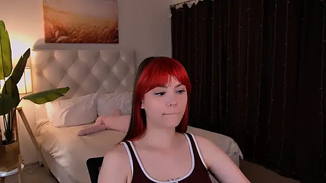 EvaThopson online show from July 4, 2026, 9:37 am