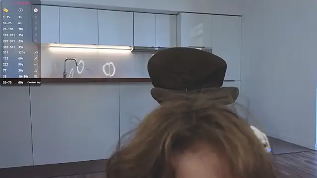 Snapshot of KellyAdderiy chatting on April 6, 2026, 4:46 am KellyAdderiy online show from April 6, 2026, 4:46 am