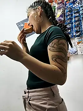 Tefannyy  online show from February 16, 2026, 3:10 pm