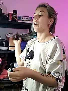 Tefannyy  online show from February 25, 2026, 2:28 pm