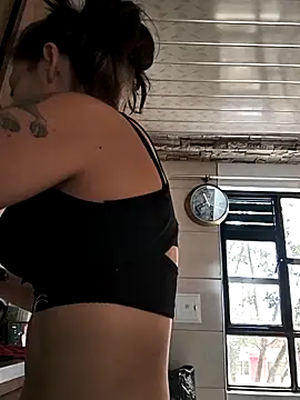 Tefannyy  online show from October 2, 2025, 4:21 pm