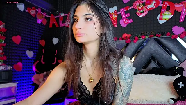 Snapshot of SolBeaumont1 chatting on February 21, 2026, 9:17 pm SolBeaumont1 online show from February 21, 2026, 9:17 pm