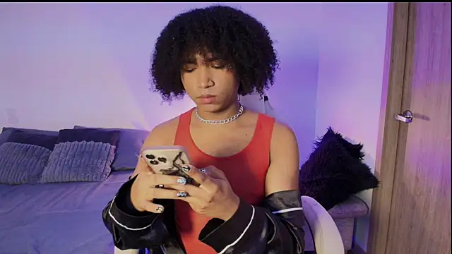 Ambar Collingg online show from November 26, 2025, 12:10 am