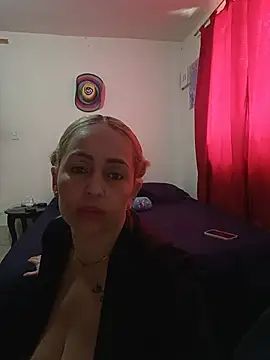Snapshot of ariellth chatting on July 27, 2026, 6:26 pm ariellth online show from July 27, 2026, 6:26 pm