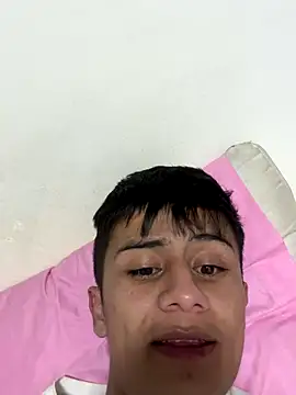 Snapshot of The__Rodriguez chatting on December 14, 2025, 11:05 am The Rodriguez online show from December 14, 2025, 11:05 am