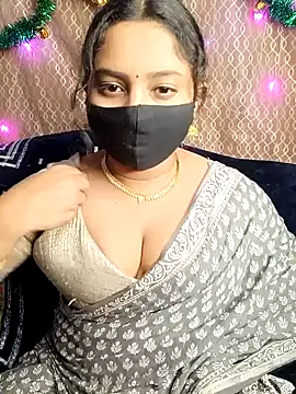 Snapshot of Deshi_Chori chatting on January 12, 2025, 7:42 pm Deshi Chori online show from January 12, 2025, 7:42 pm