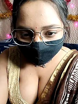 Snapshot of Deshi_Chori chatting on March 19, 2025, 12:01 pm Deshi Chori online show from March 19, 2025, 12:01 pm