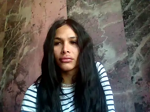 charris stefannia online show from May 7, 2026, 10:07 am